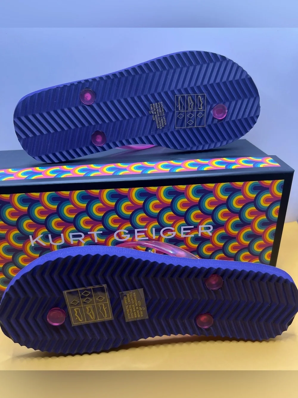 Kurt Geiger London Kensington Flip Flops Lilac Butterfly Size 7 NIB